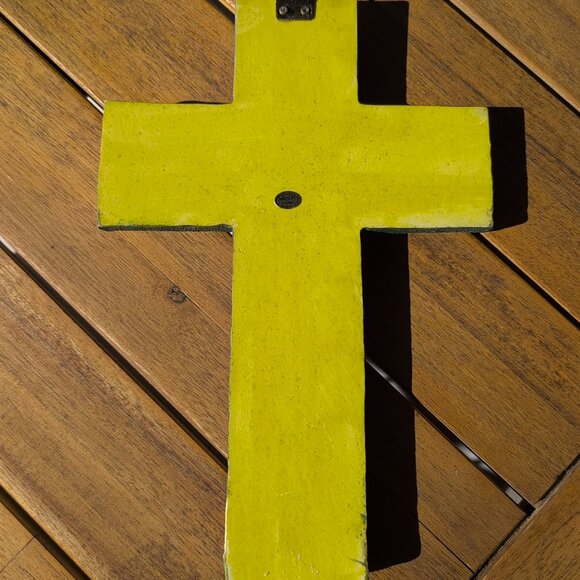 Christmas Nativity Wall Cross - Picture 3 of 3